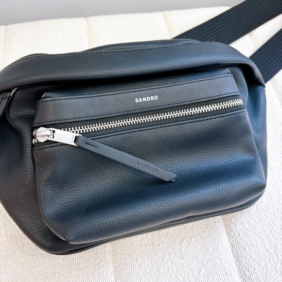 99% NEW SANDRO MENS BELT BAG - Picture 13 of 14